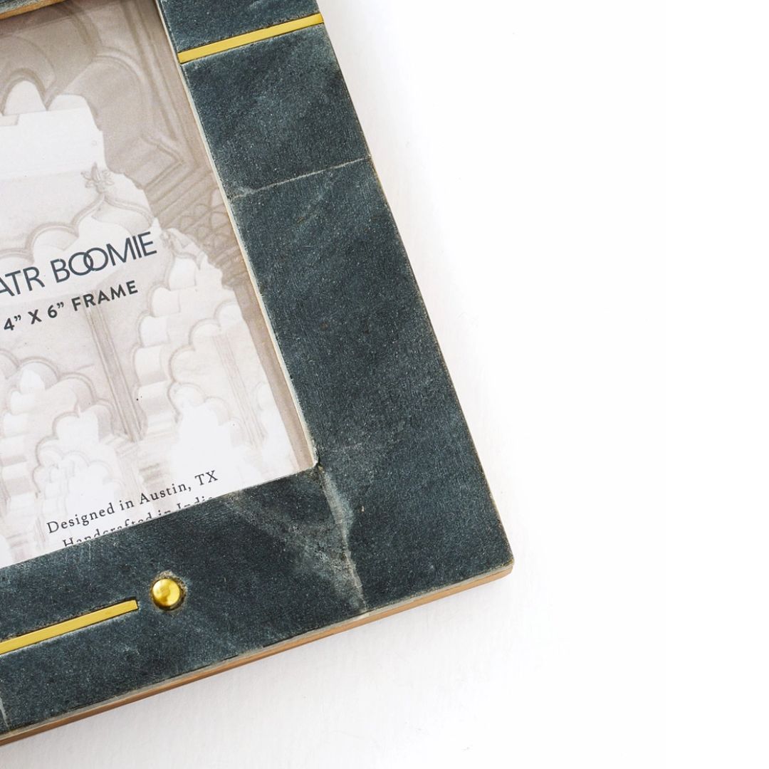 4x6 Grey Picture Frame - Carved Marble Brass Inlay