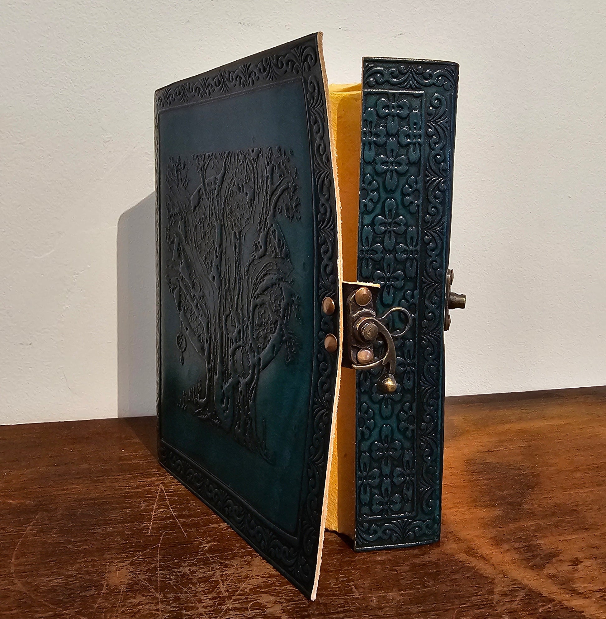 Oak Tree Green Leather Journal - Wordkind Stationery Boutique