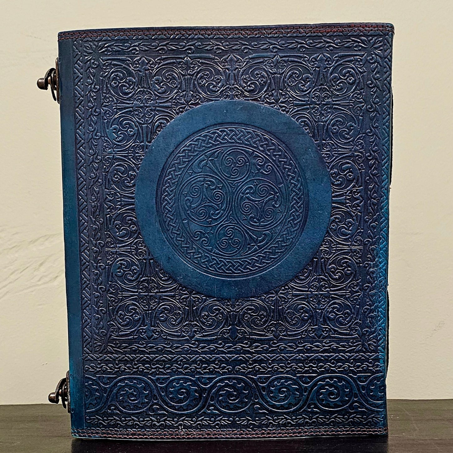 Handmade Leather Journal with Gemstones – Elegant Deep Turquoise