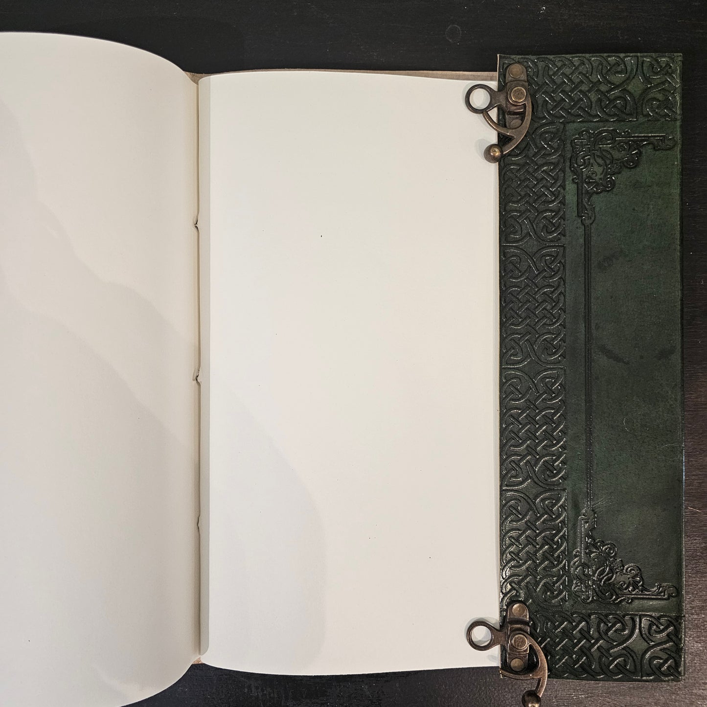 Handmade Celtic Knotwork Leather Journal – Emerald Green