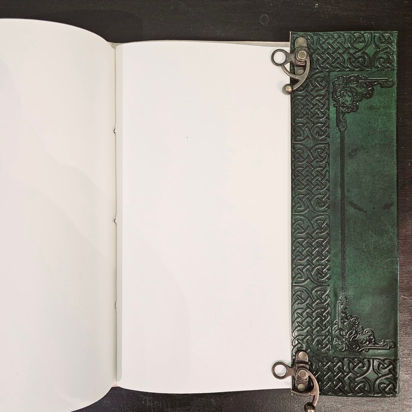 Handmade Celtic Knotwork Leather Journal – Emerald Green