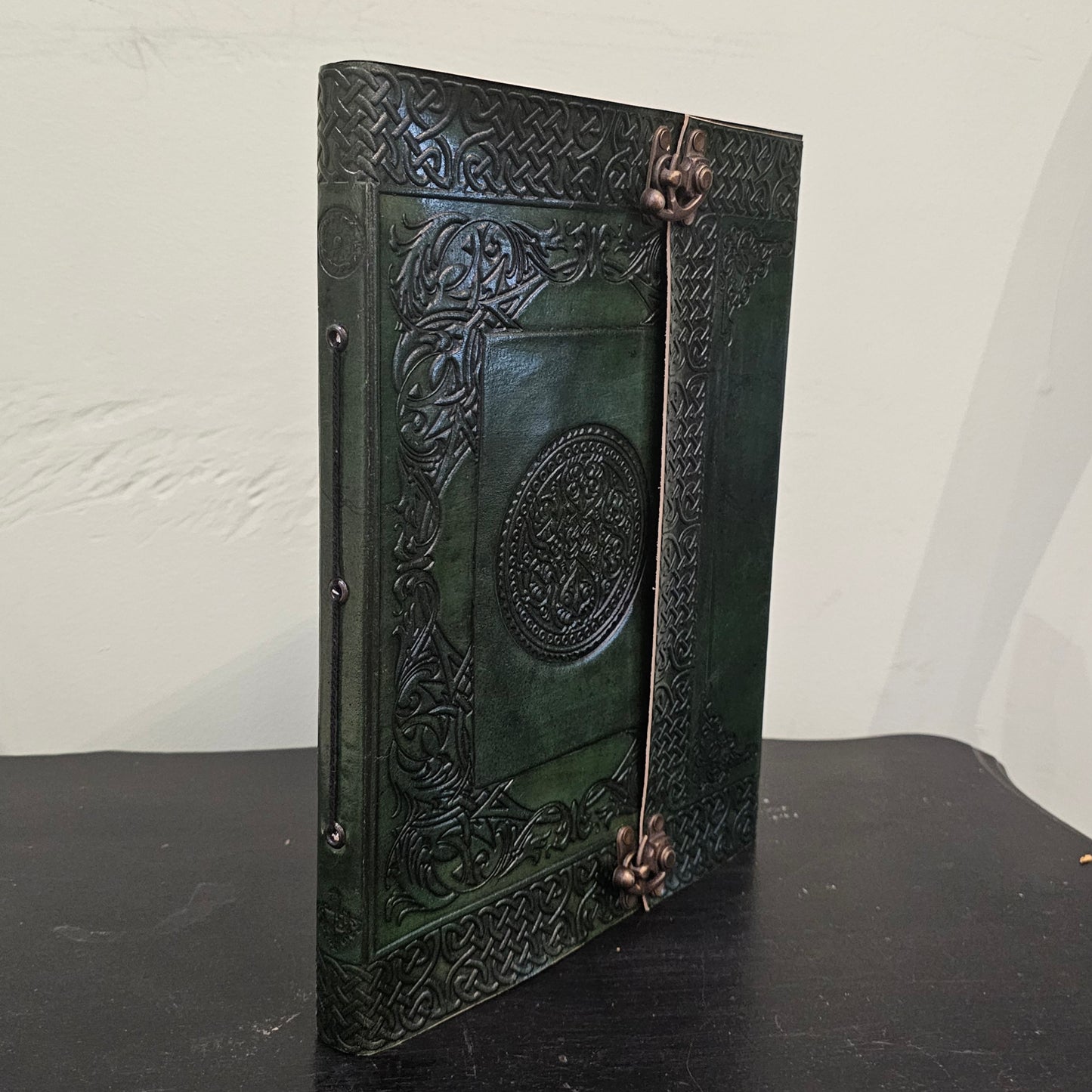 Handmade Celtic Knotwork Leather Journal – Emerald Green