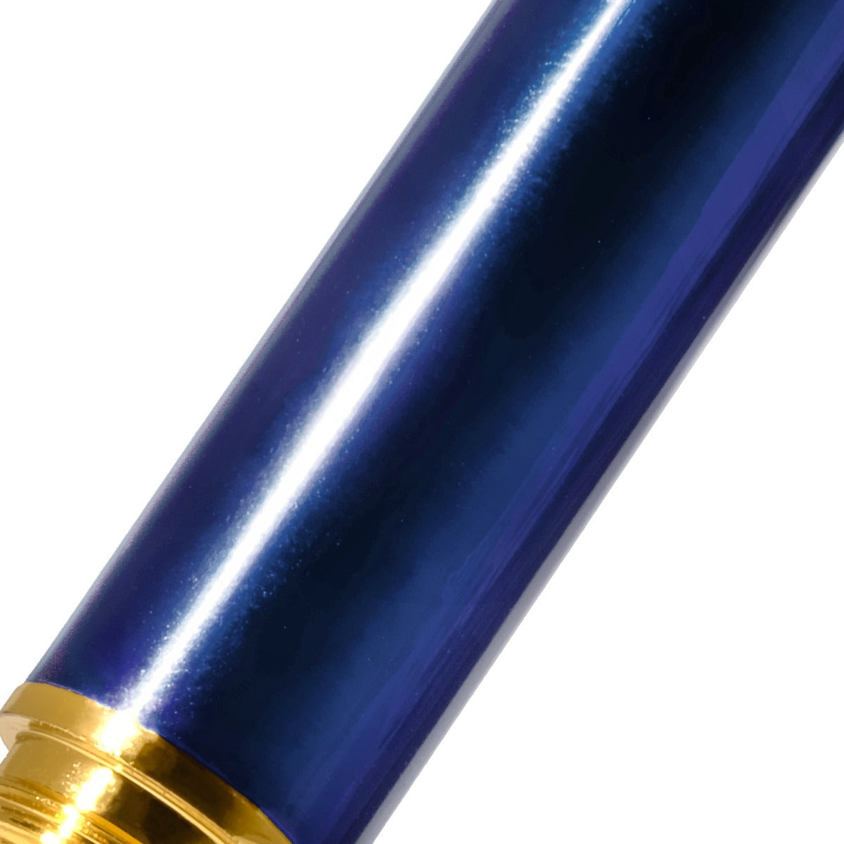 Close-up of sapphire blue fountain pen with lacquer finish on a white background. Wordkind.